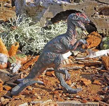 Dilophosaurus wetherilli by Battat, 1994