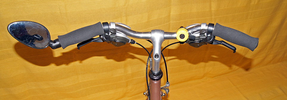 The new handlebar setup